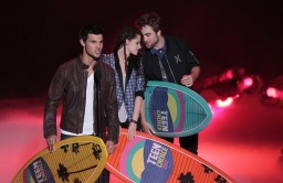 "Twilight" fue la gran ganadora de los "Teen Choice Awards"